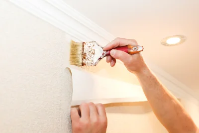 Pose de papier peint à Théminettes — revêtements muraux et toiles de verre